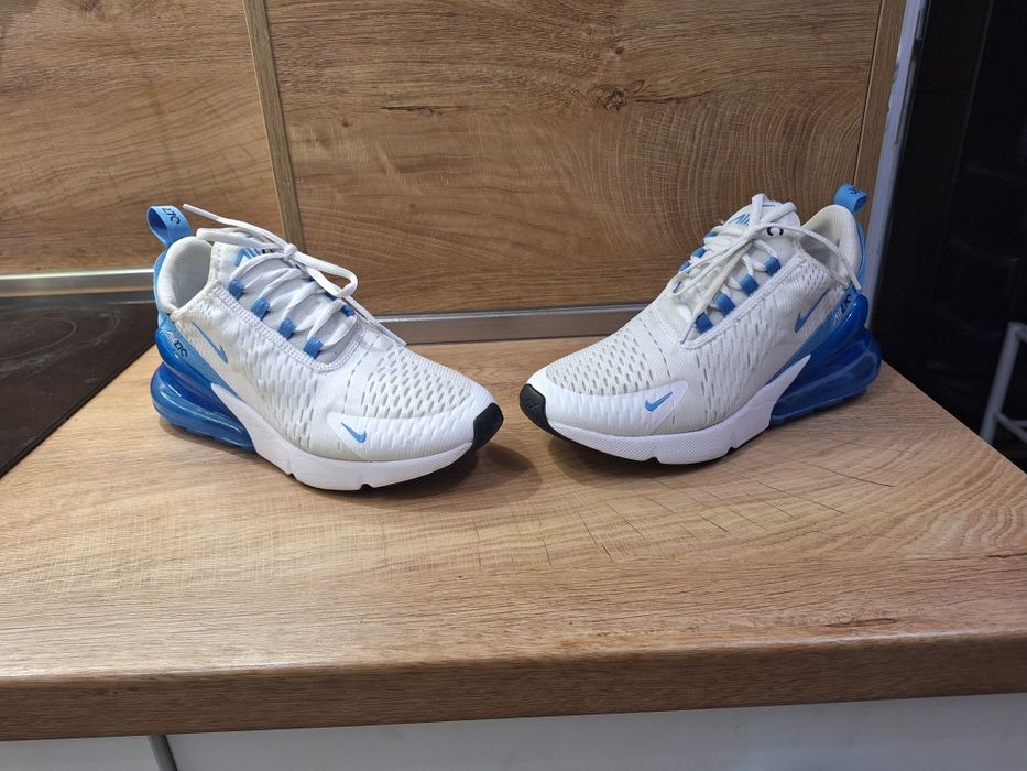 Nike Air Max 270