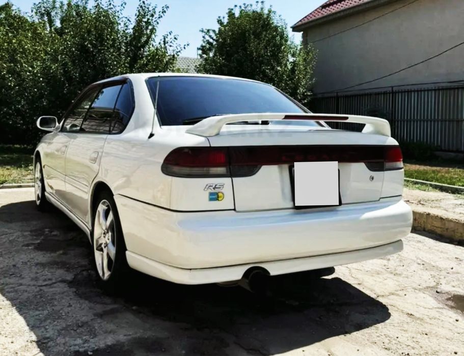 Бампер задний сток Subaru Legacy BD