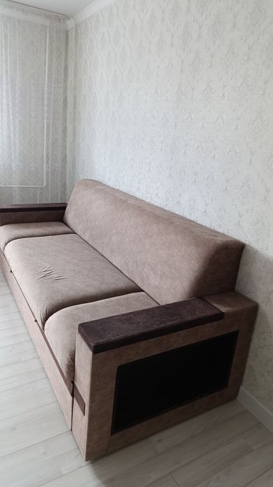 Продам диван б/у