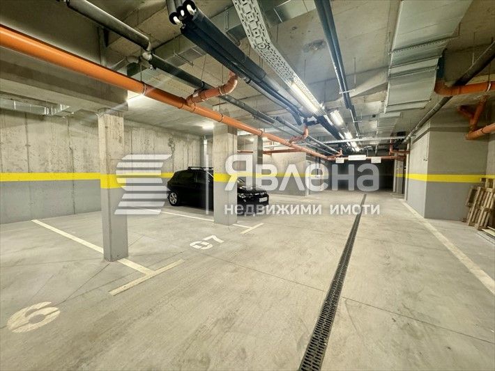 Продава се Тристаен апартамент в София, Център - 132 кв.м за 2917 €/кв.м - Снимка #9