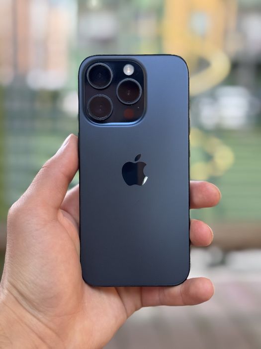 Iphone 15 pro. Srochna