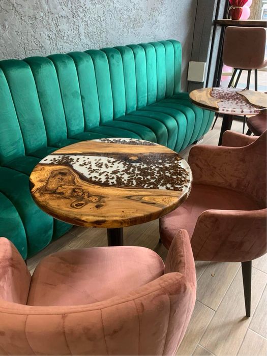 Уникални ръчно изработени маси и интериор от дърво и епоксидна смола