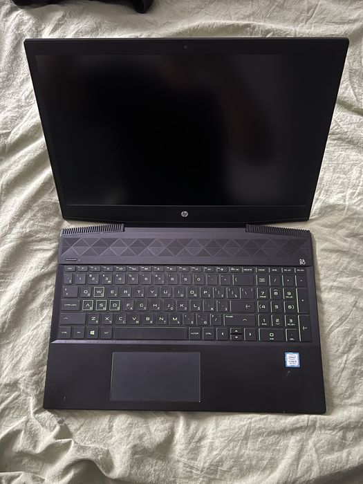 ноутбук HP Pavilion