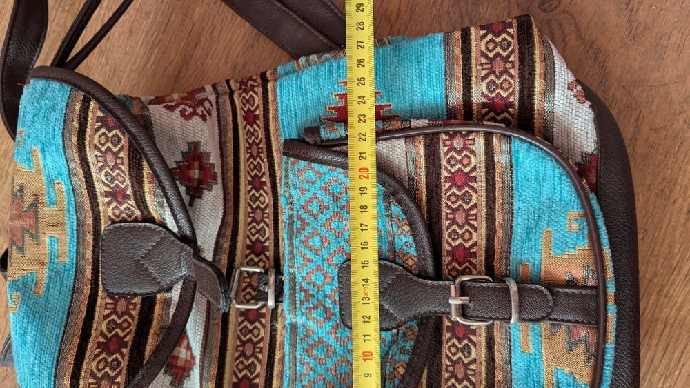 Дамска раница нова