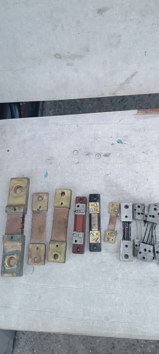 Транзисторы производства Малайзия ,новые.