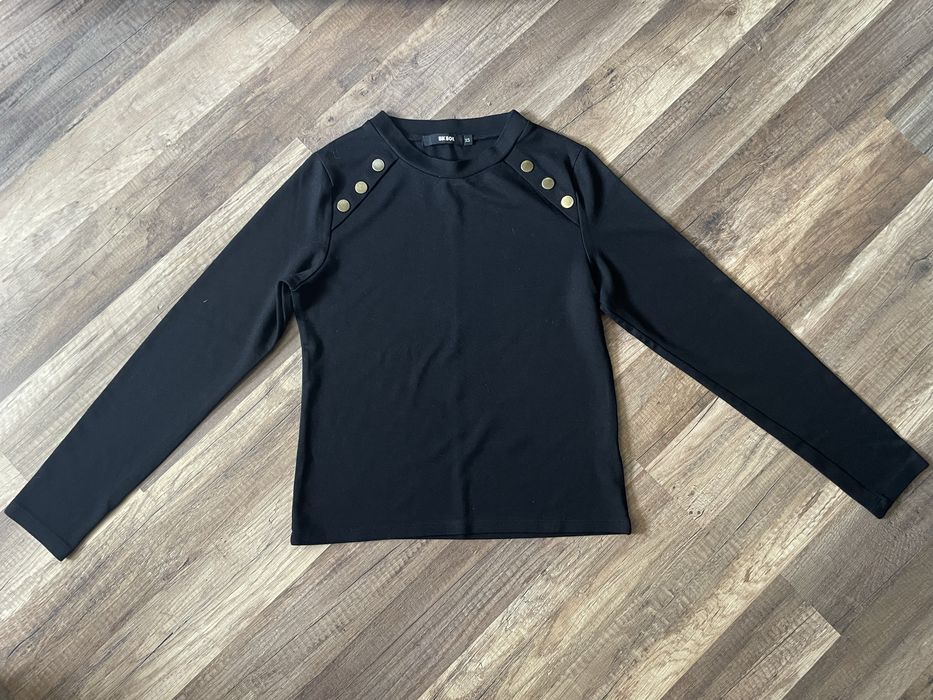 Блузи за дами Хс или С размер