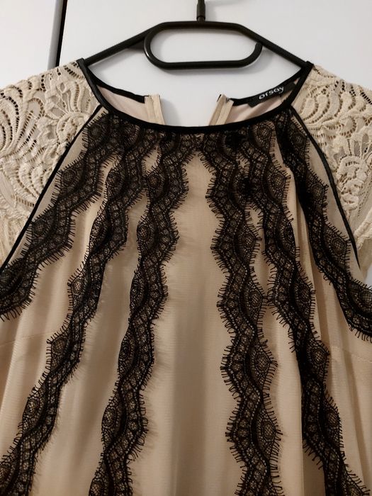 Рокля до коленете Orsay