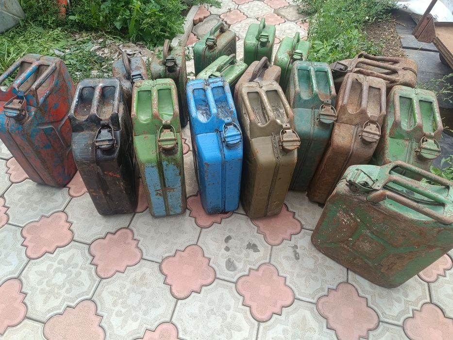 Канистры металлические