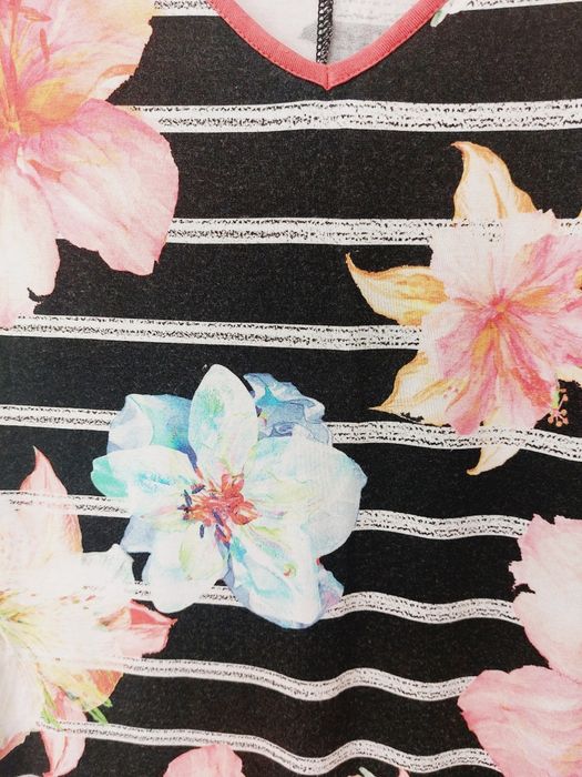 Рокля на цветя Daphne