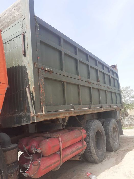 Kamaz sotiladi xolati zur tayyor xolatta