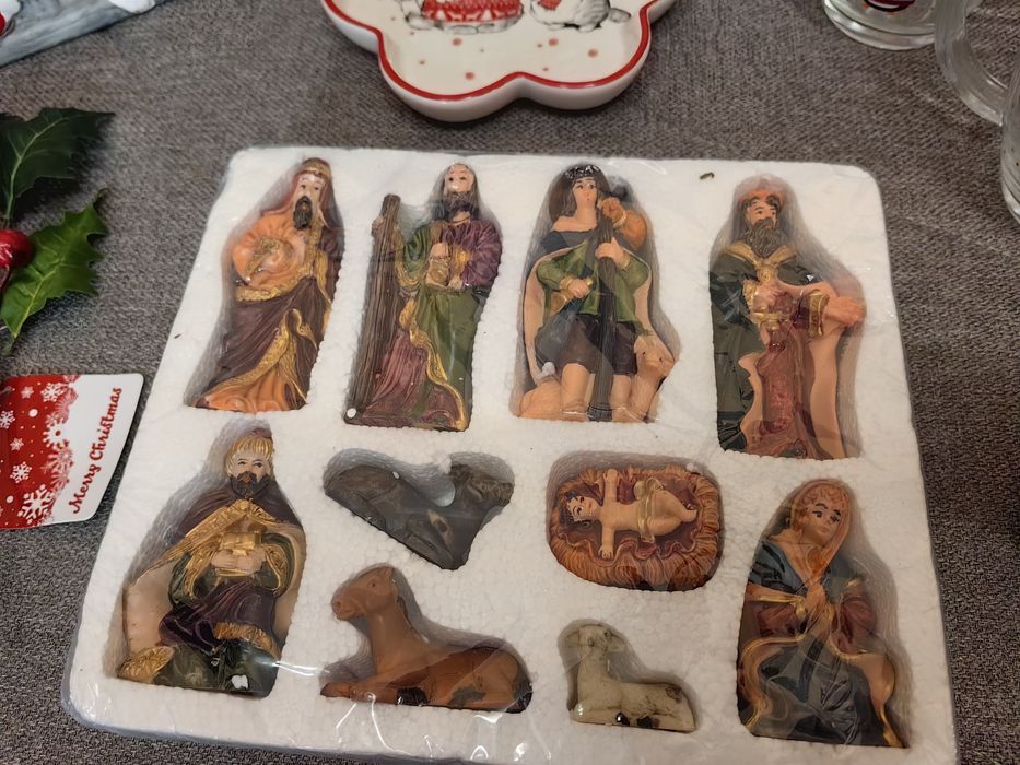 Set de masă crăciun tăvi de sticlă, scenetă nașterea Domnului...