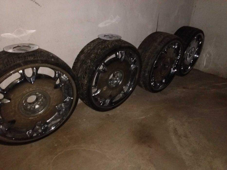 Genti cromate 22" cu cauciucurii