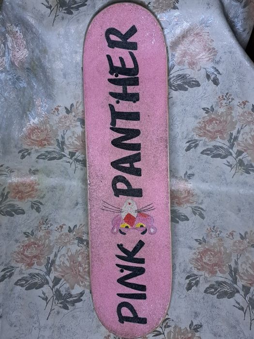 Продаётся скейт  розовая пантера