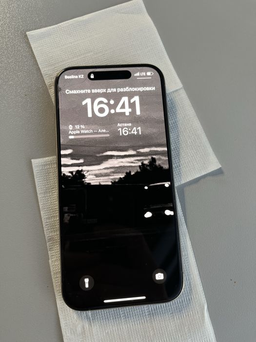 В продаже айфон 16 про