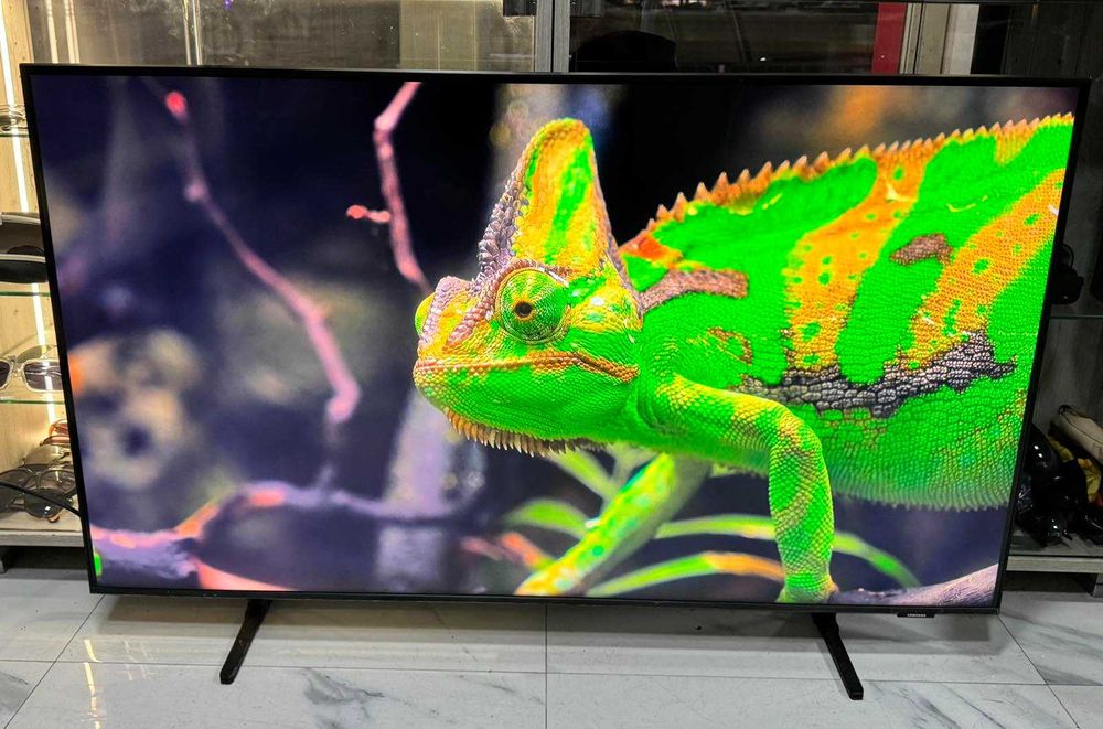 Телевизор SAMSUNG UE50AU9072UXXH-50" 4K Smart TV
