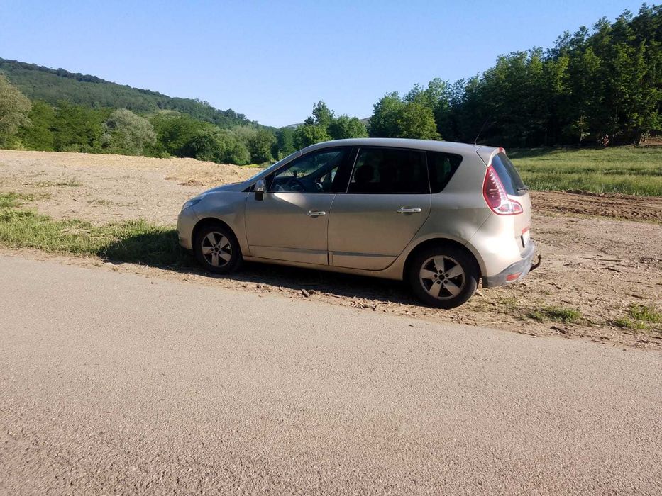 Renault Scenic 3 2010 1.5 diesel 110PK