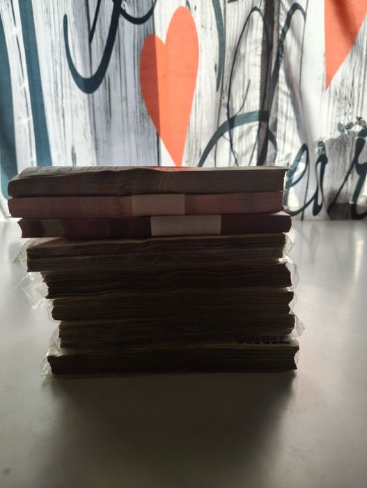 Banconote vechi si noi