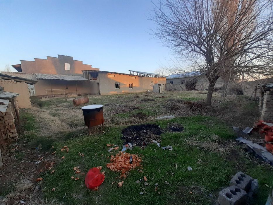 Ер сотилади СРОЧНО. Тошкент тумани черняевкада 6 соток ер