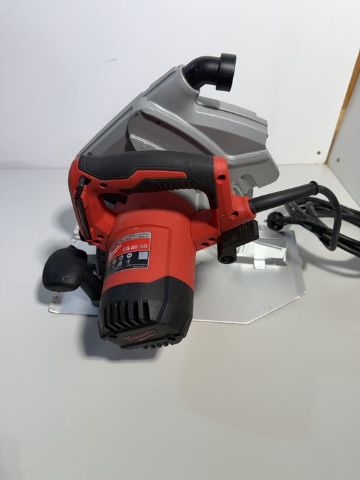 Milwaukee CS 85 SB circular taiat lemn