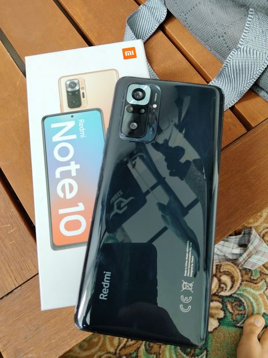 Телефон Redmi Note 10 Pro