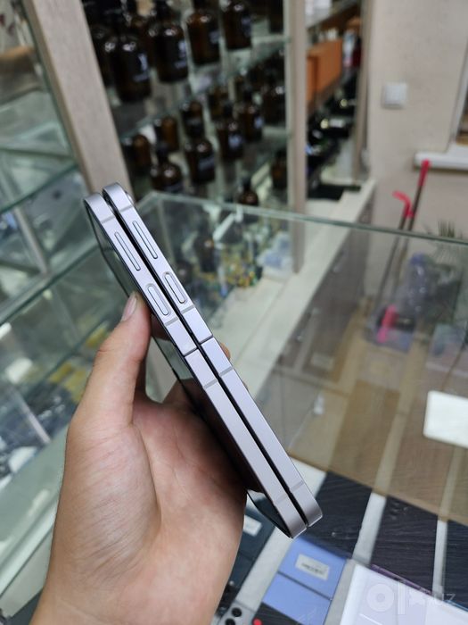Samsung Z flip 6