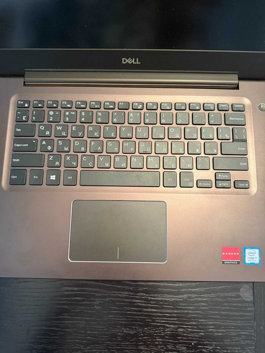Dell Vostro 5471 – i7-8550U / 8GB RAM / SSD + 1TB HDD / Radeon 530
