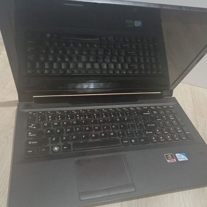 Lenovo b580 pentru piese