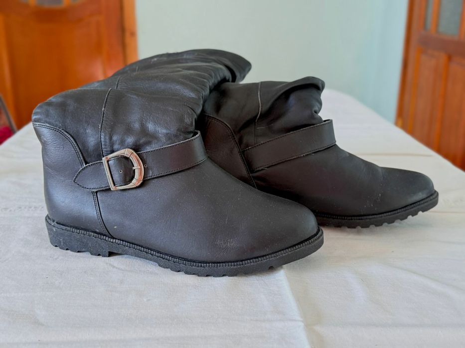 Женские зимние сапоги