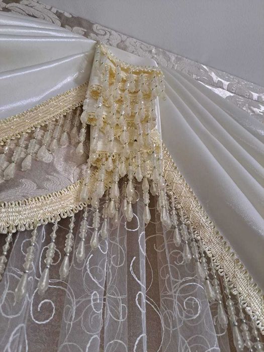 Ламбрикены на 2 окна