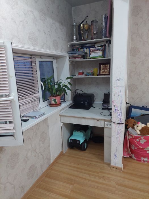 Продаётся квартира, Юнусабад 13 квартал. 3/8/9