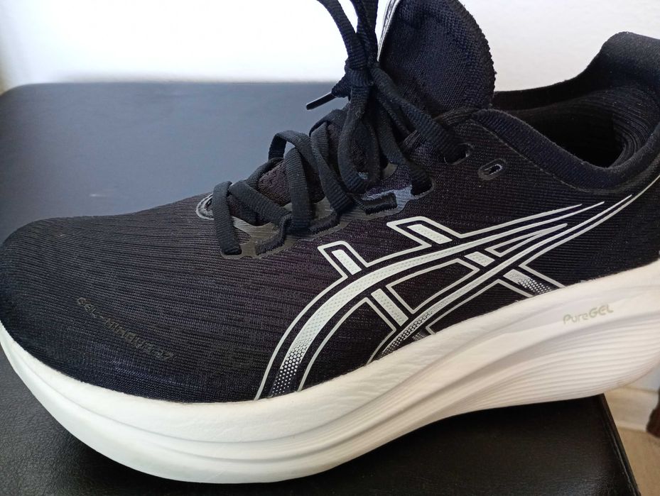 Asics nimbus 27