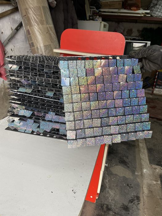 Пайетка настенная