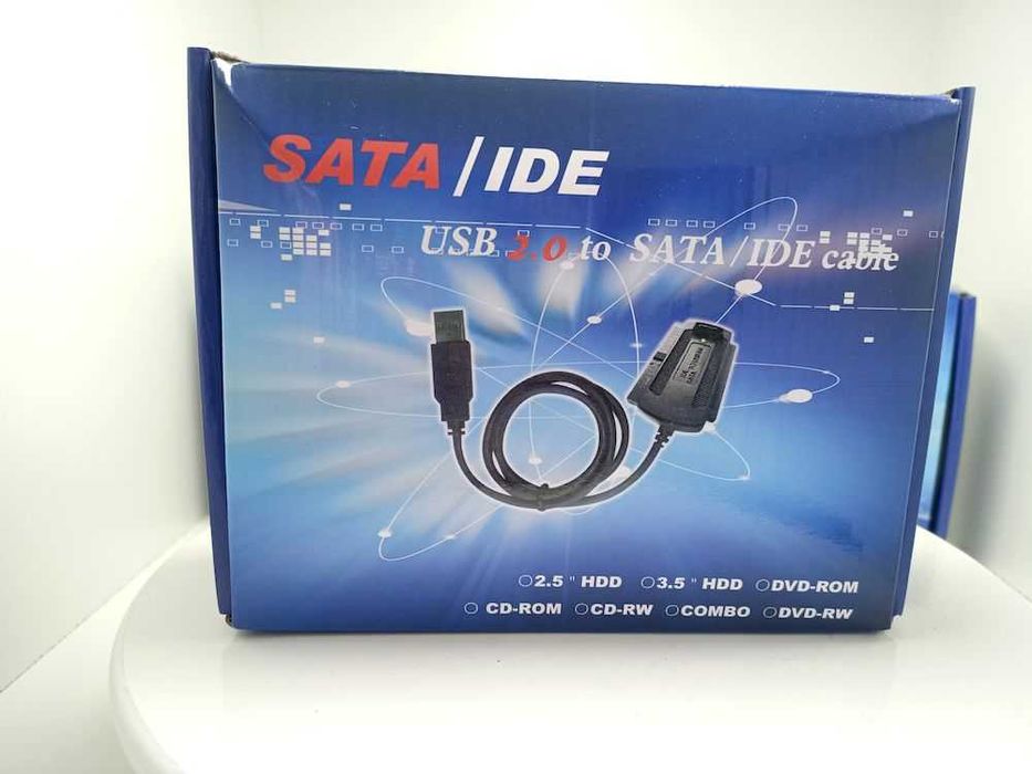 Adaptor USB - IDE 3,5+2,5inch+SATA Cu Alimentator