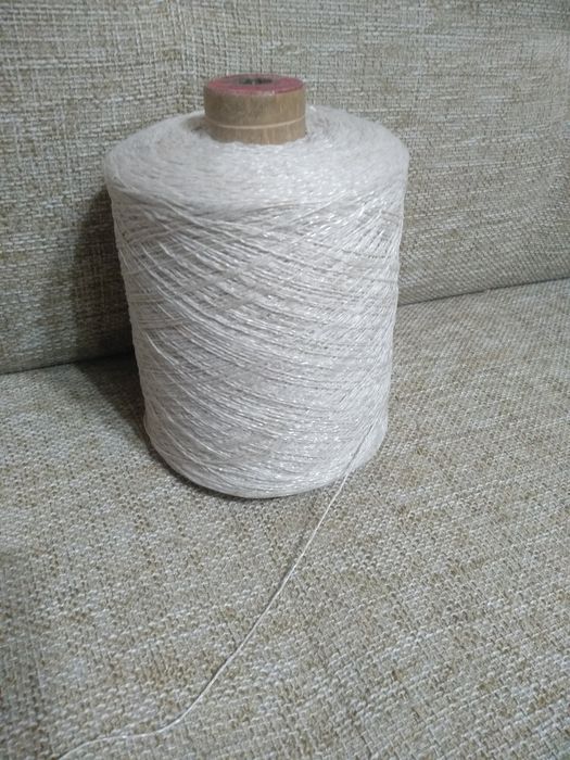 Гигантская катушка ниток