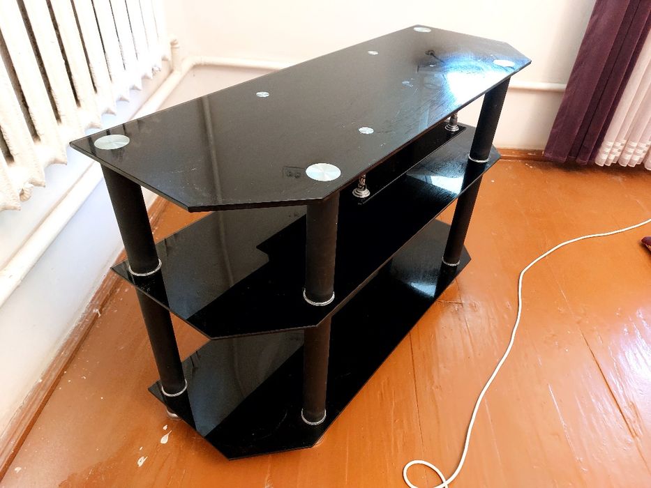 Подставка для телевизора