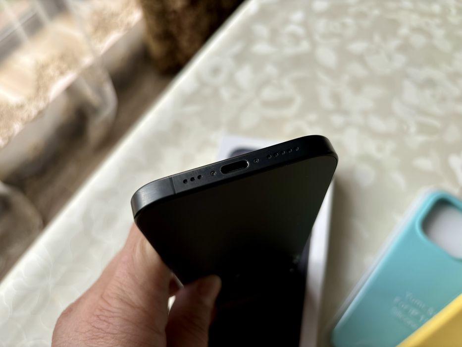 IPhone 15 pro 256GB Black