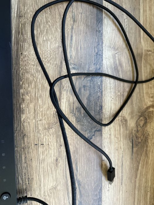 Геймърска клавиатура Logitech g213 rgb