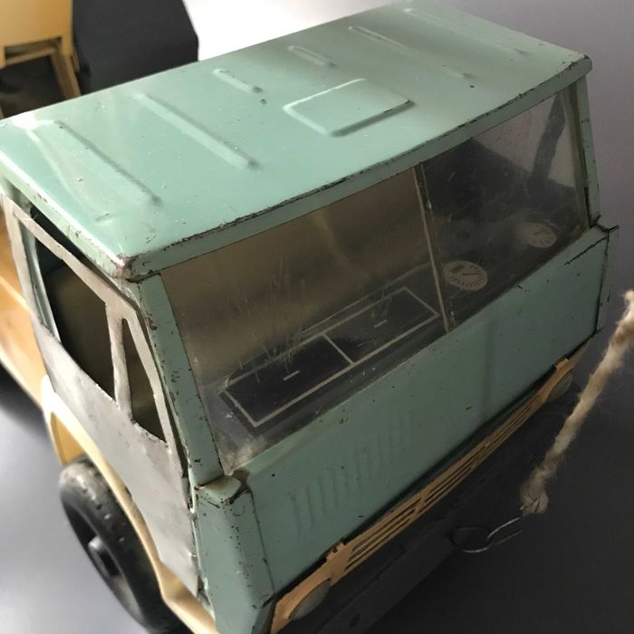 Редкая игрушка подъёмный кран СССР