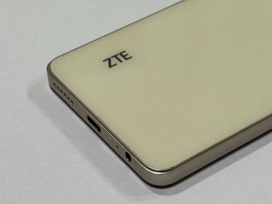 Мобилен Телефон ZTE Blade A56