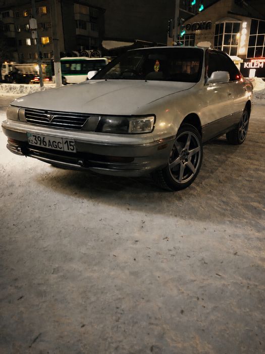 Продам атомобиль toyota