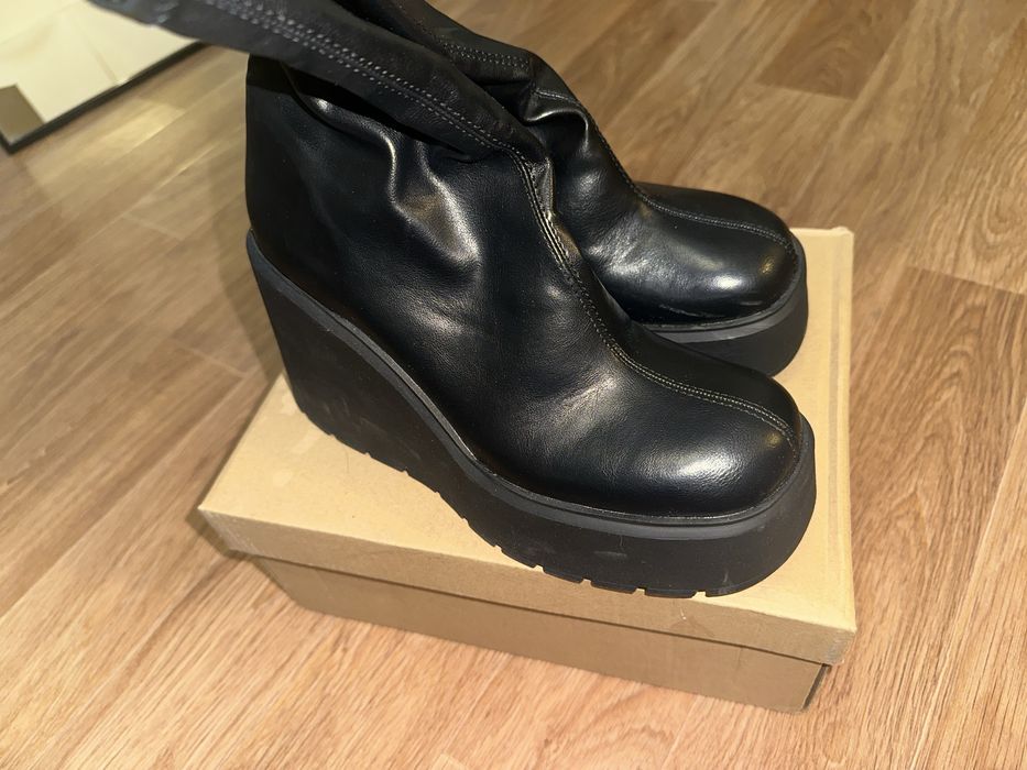 Продам ботильоны Bershka на платформе, размер 36