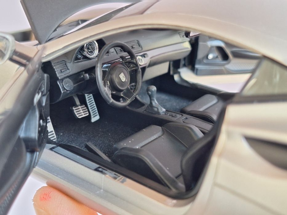 Artega GT 1/18 модел