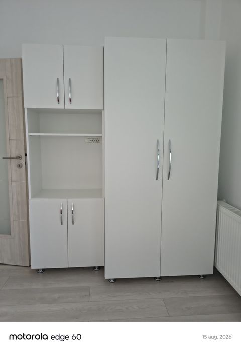 Mobilă la comandă pentru Bucătări Dormitoare Living Dressing Băi Holur