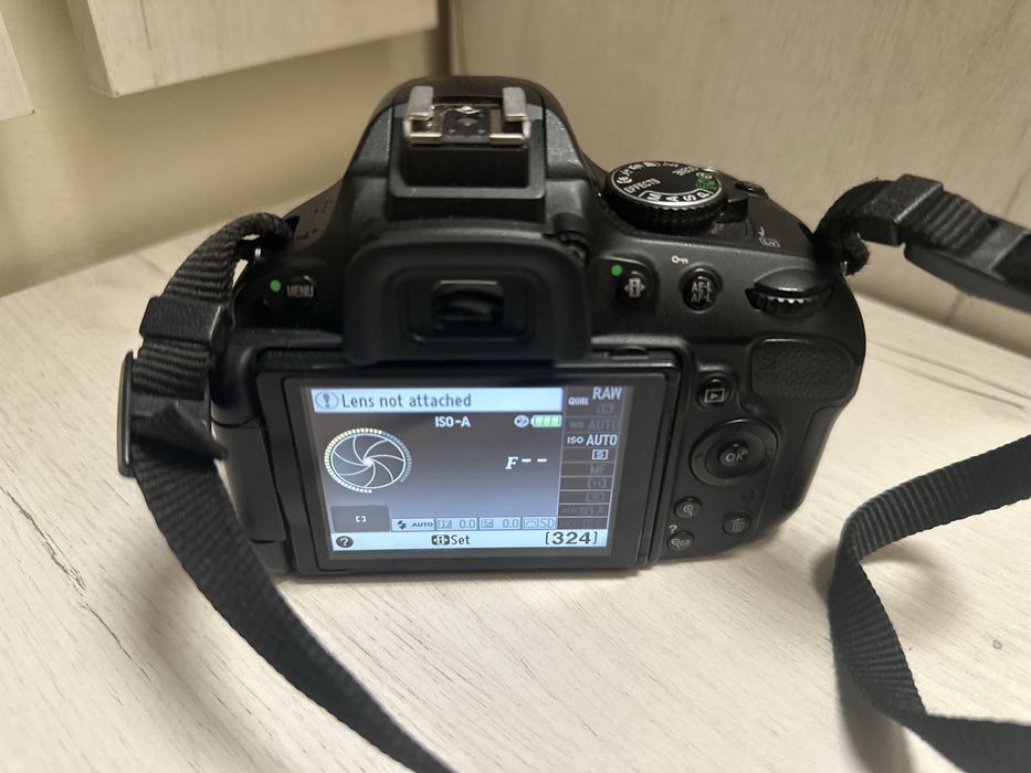 Nikon D5100 body - 15 000 кадъра