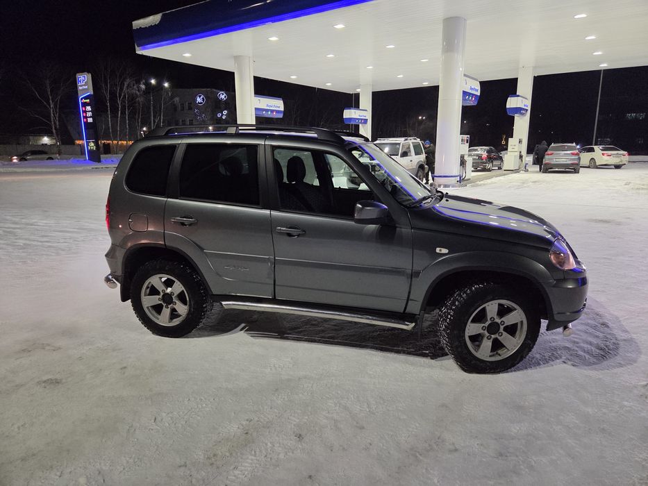 Продам ниву шевроле