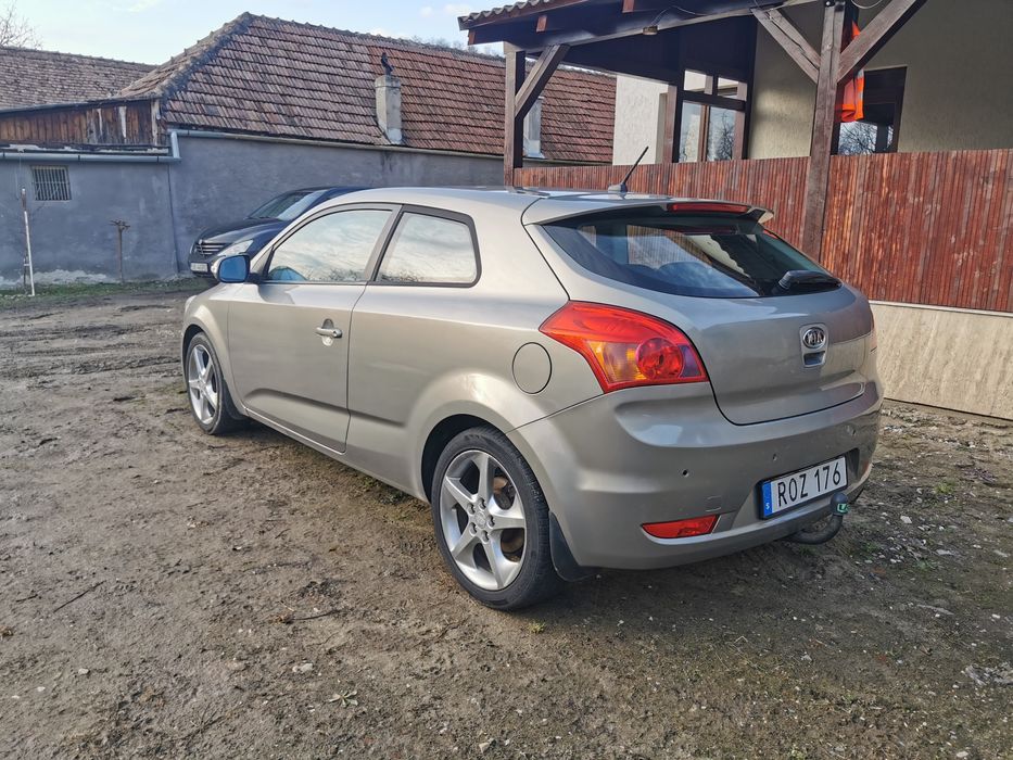 Kia Ceed 2011  diesel 1.6