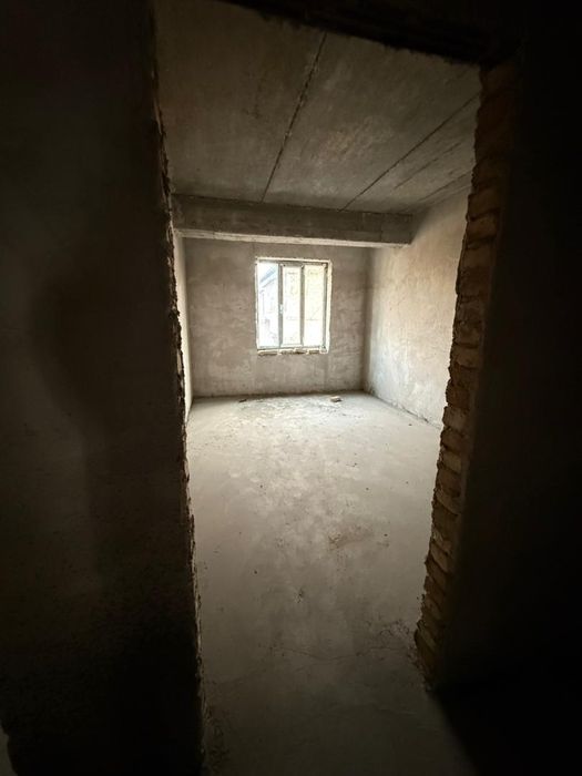 Buxoro Uy sotiladi 1 xonalik