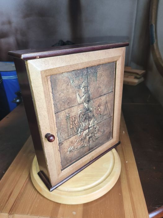 Cutie depozitare chei de lemn