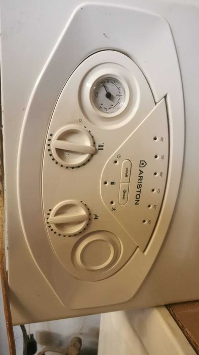 Газови котли Ariston и Immergas MINI EOLO за части