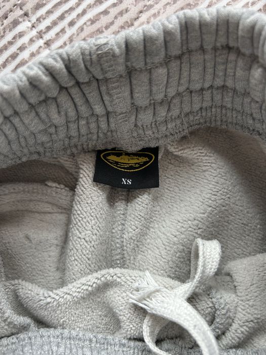 Corteiz долнище XS